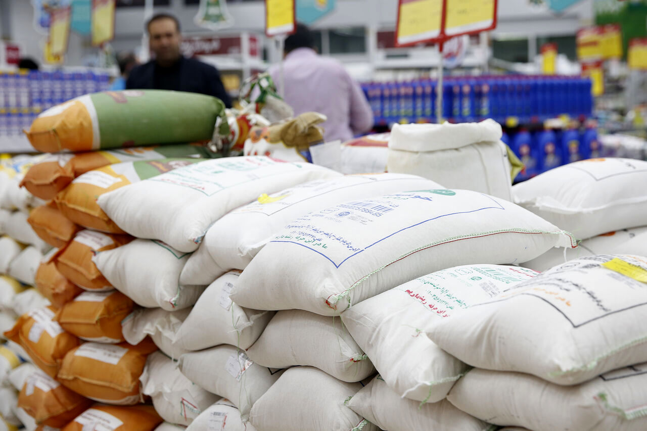اخذ مجوز واردات برنج